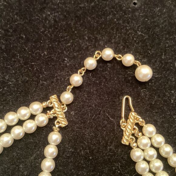 Faux Pearl 3 Strand Necklace with Goldtone Clasp and Extender - Picture 5 of 5